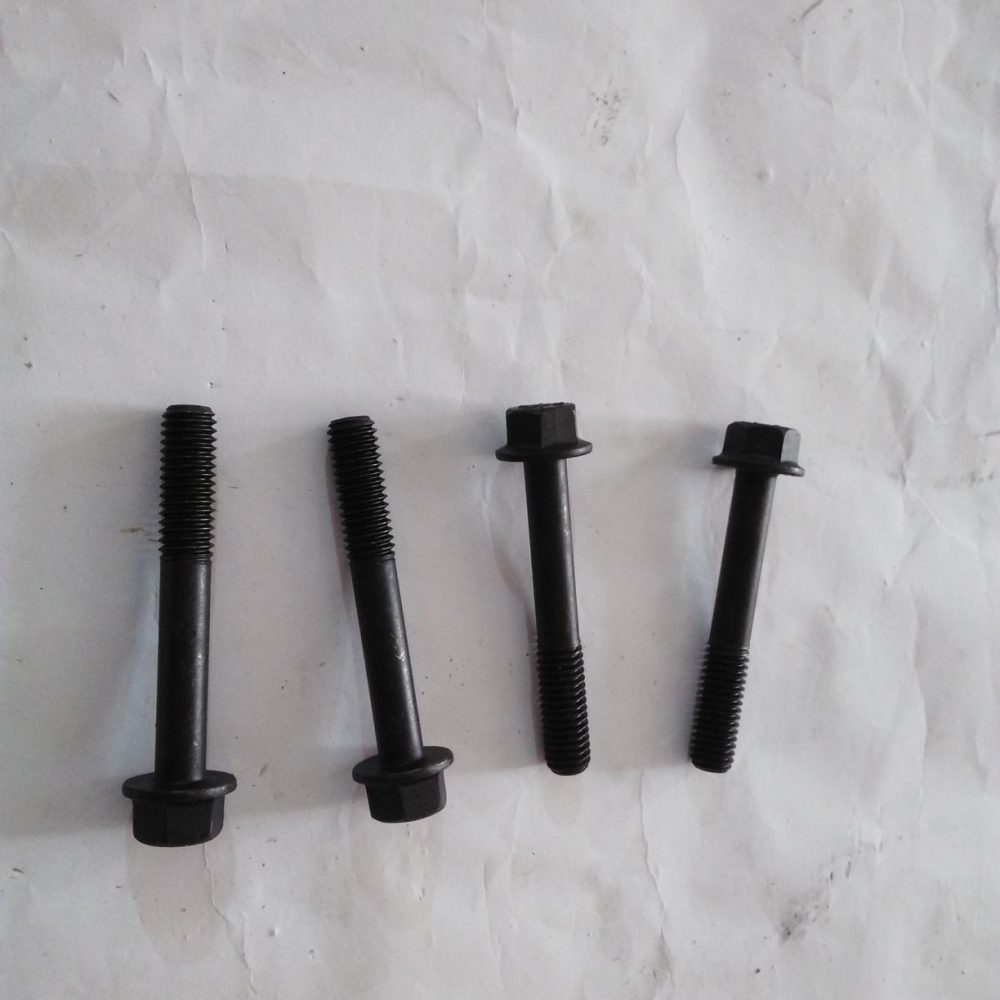 Diesel engine part 3046283 Hex Bolt for Cummins engine K19