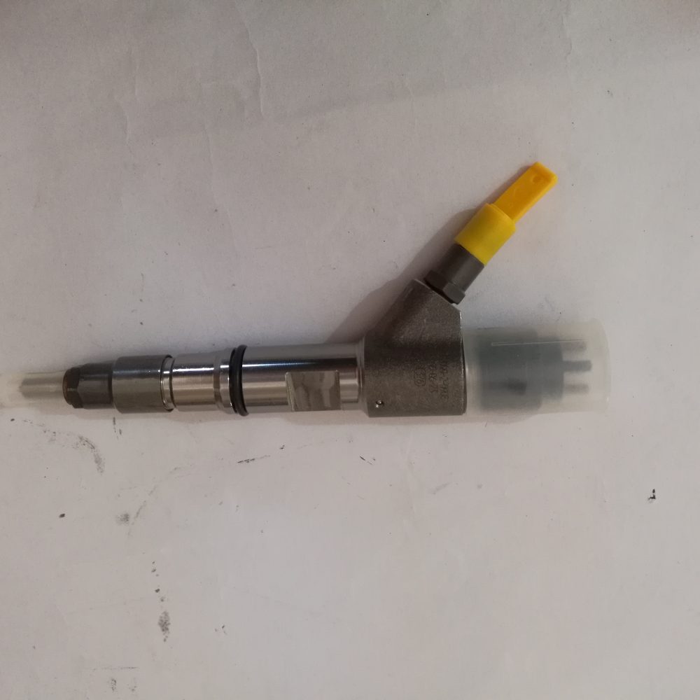 Diesel engine part 0445120134 Fuel injector for Cummins engine ISF3.8